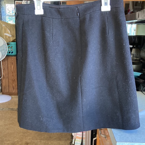 JCREW black mini skirt! - Picture 2 of 4